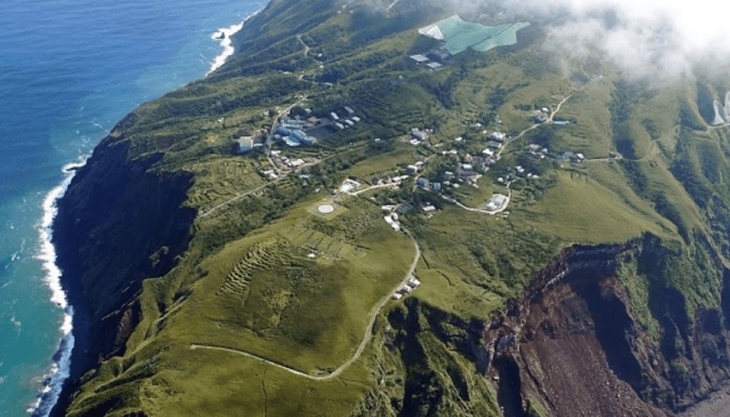 desa terisolasi memesona aogashima